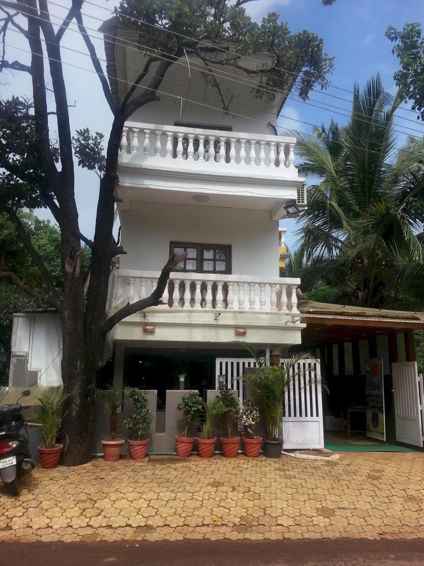 De Sai Palace Calangute Εξωτερικό φωτογραφία