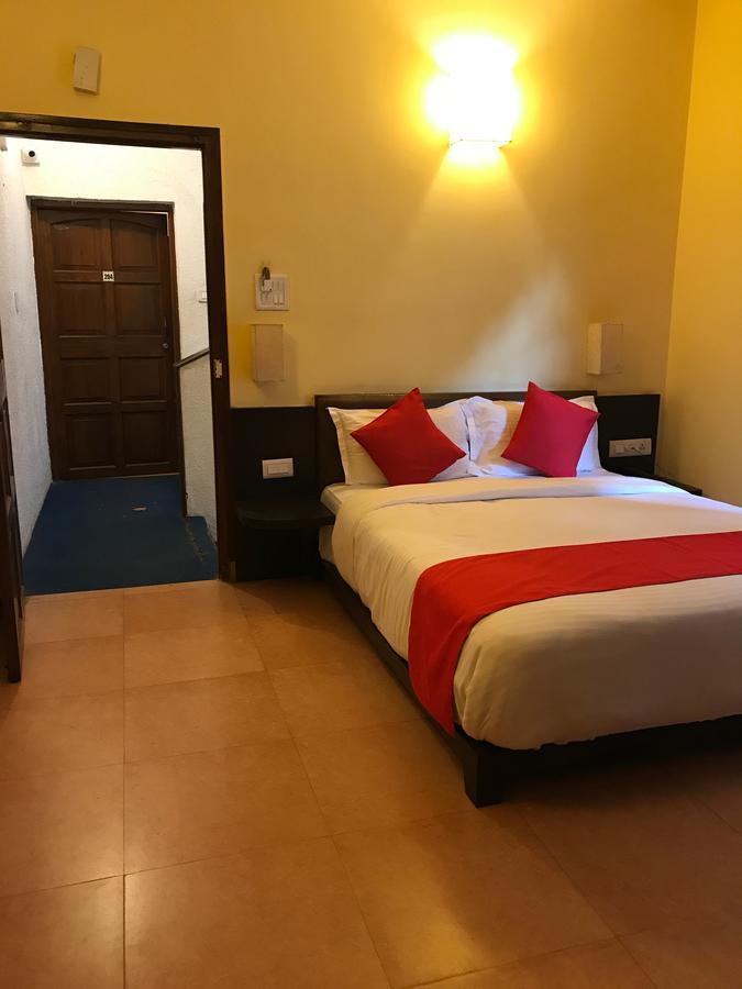 De Sai Palace Calangute Εξωτερικό φωτογραφία